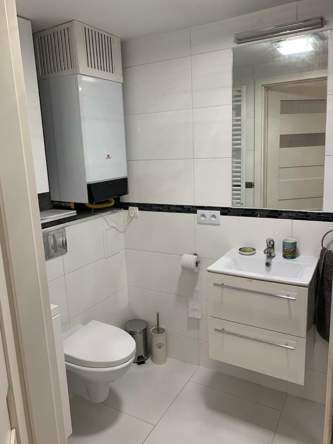 Charming Studio Apartment In The Heart Of The Jewish District! Kraków Exteriör bild